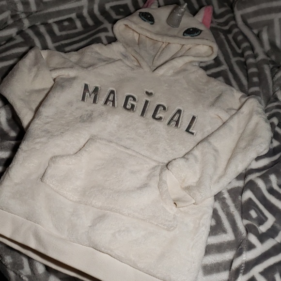 H&M Unicorn hooded sweatshirt - Picture 4 of 6